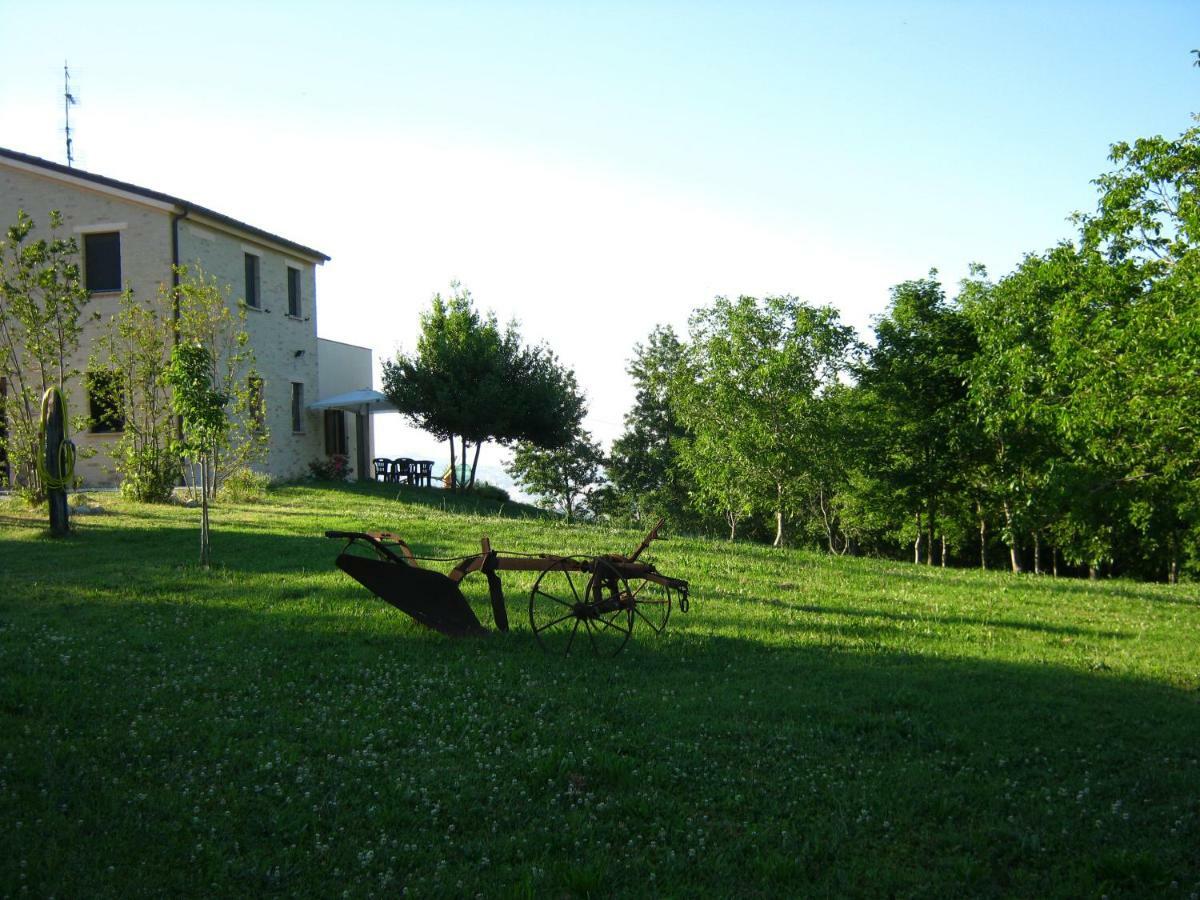 Bb Fonterrante Apartment Monterubbiano Exterior foto